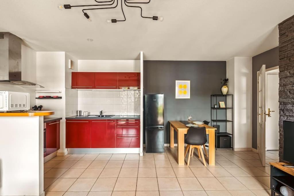 T2 Paisible Vaise, Avec Parking Metro Direct Bellecour Apartment Lyon Exterior photo